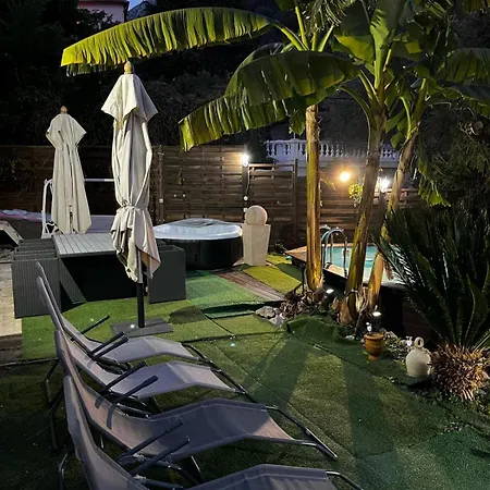 Petit Coin De Paradis Ментона